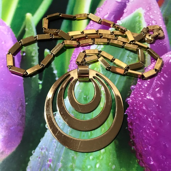 Vintage Monet Golden Fab Necklace, 30” plus length - Picture 4 of 6